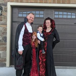 Meet your Posher, Tara